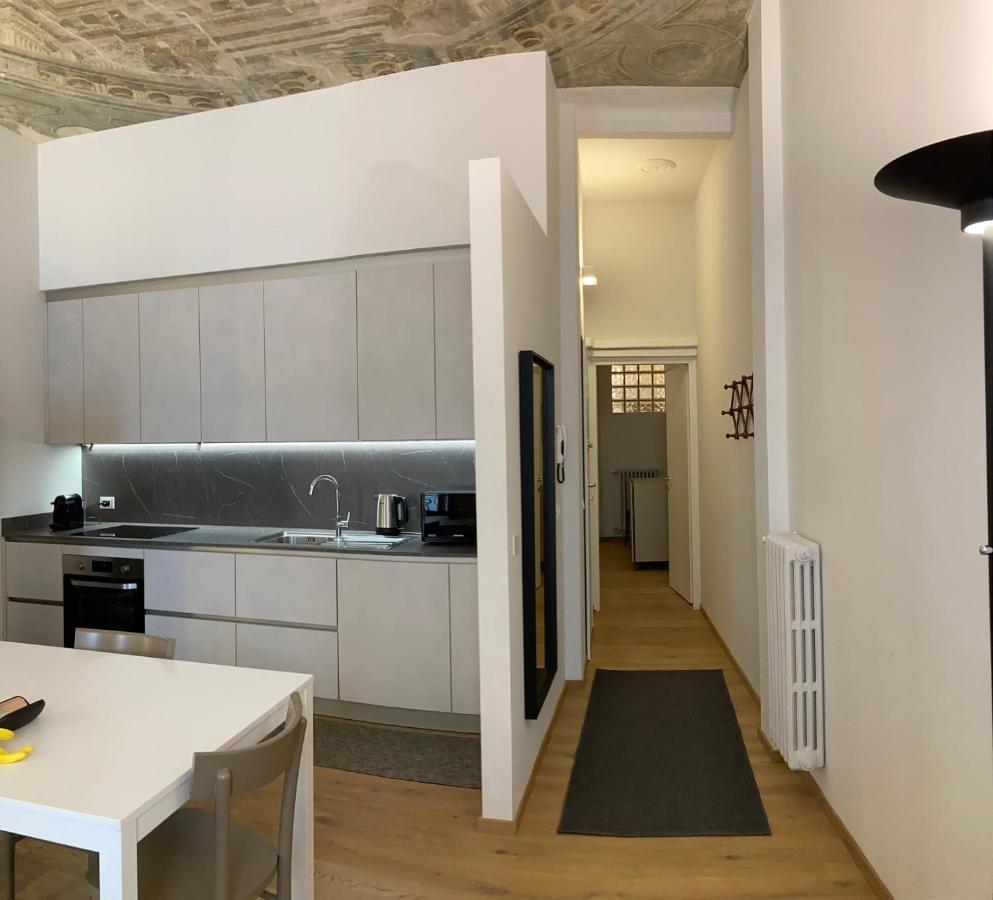 Apartamento Casa Roveglia Brescia Exterior foto