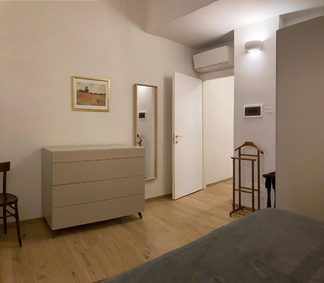 Apartamento Casa Roveglia Brescia Exterior foto