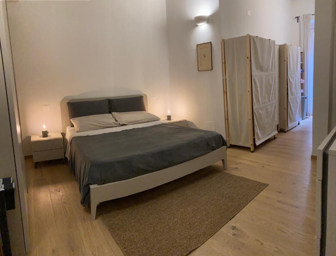 Apartamento Casa Roveglia Brescia Exterior foto